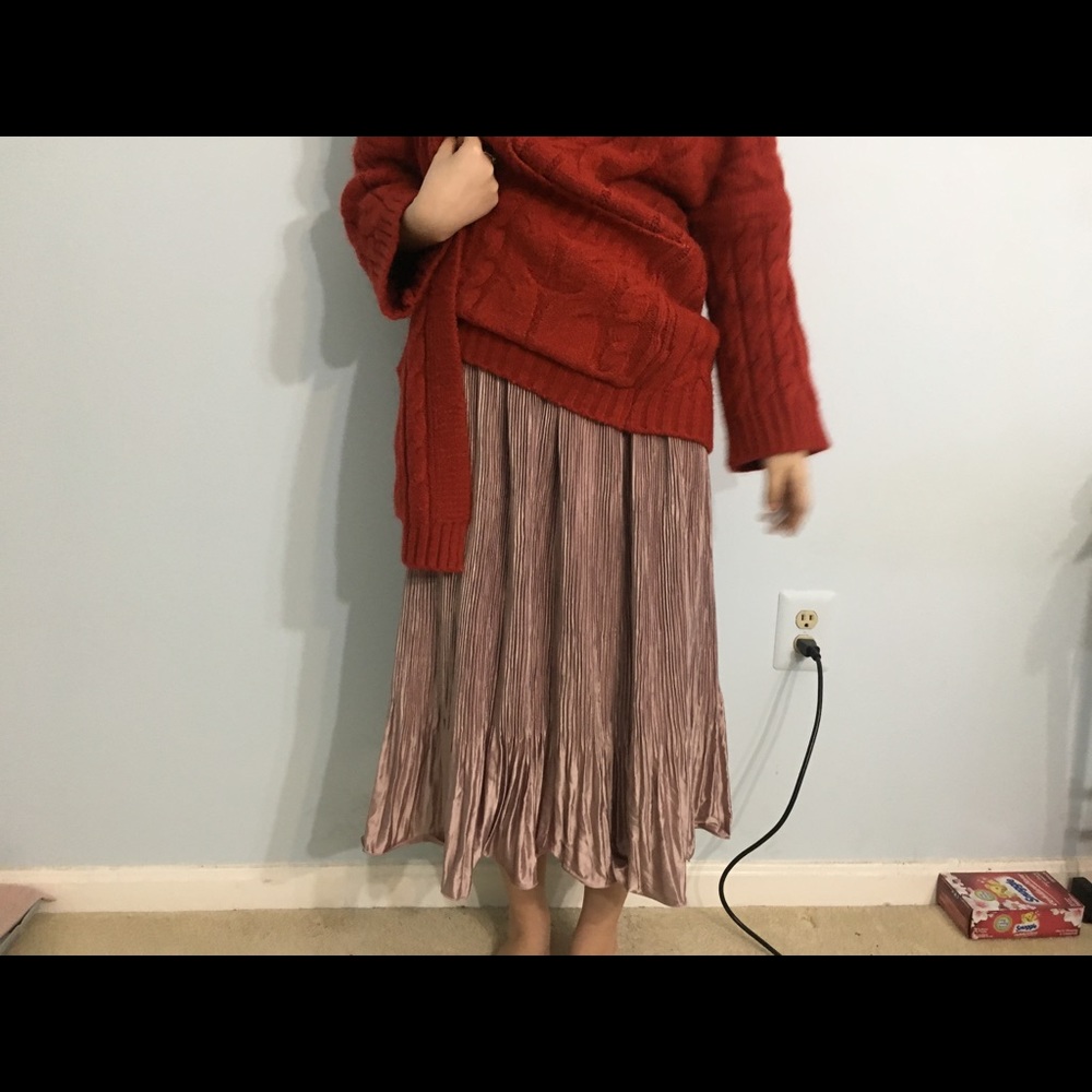 MIDI skirt